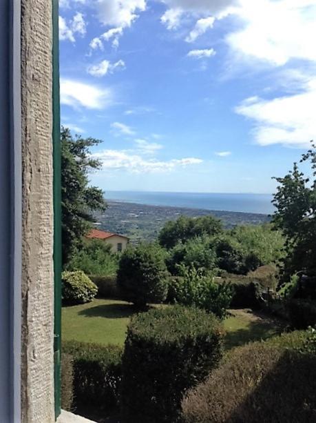 Bed & Breakfast Villa Masini-Luccetti Пьетразанта Экстерьер фото